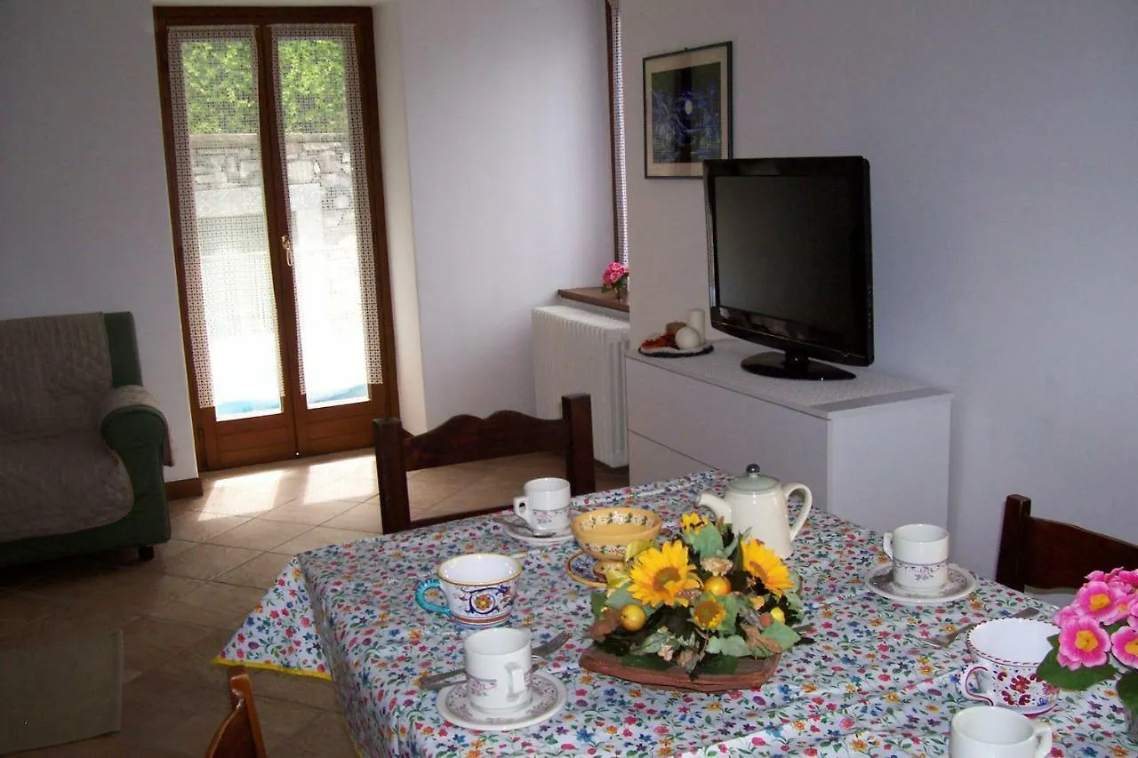 Apartamento Appartamento Contrada Vecchia Varenna